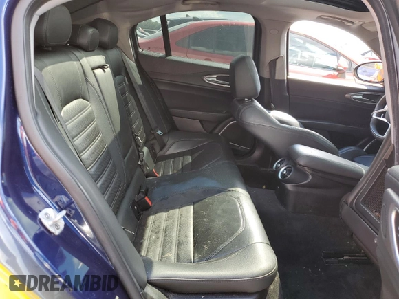 2019 Alfa Romeo Giulia Ti Sport with VIN ZARFAMBN0K7603506, listed as a Copart auction lot 82777534 with 0 mi miles and Non Repairable. Bid and sale history available at carsss.com. Image 10.