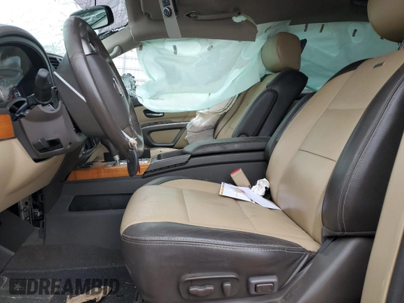 2015 Nissan Armada Platinum z VIN 5N1BA0NE6FN623527, wystawiony jako Copart lot #43061735 z przebiegiem 104 518 mil mil oraz Szkoda całkowita • Salvage title. Historia ofert i sprzedaży dostępna na DreamBid. Obrazek 7.