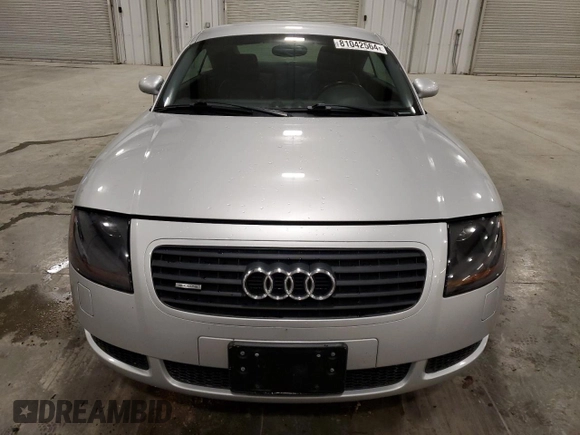 2002 Audi TT with VIN TRUWC28NX21038853, listed as a Copart auction lot 81042564 with 88,997 mi miles and Salvage Title. Bid and sale history available at carsss.com. Image 5.