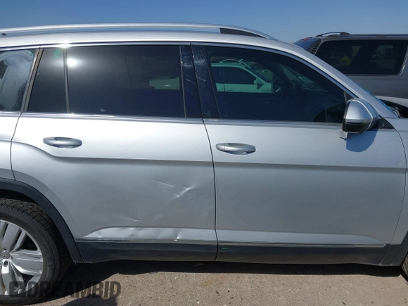 2018 Volkswagen Atlas SEL Premium с VIN 1V2NR2CA7JC502515, выставлен на аукционе IAAI как лот 41780056 с пробегом 146 018 миль миль и . История ставок и продаж доступна на DreamBid. Изображение 13.