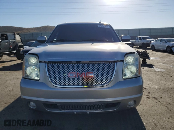 2010 GMC Yukon Denali with VIN 1GKUKEEF8AR170422, listed as a Copart auction lot 74334354 with 137,053 mi miles and Salvage Title. Bid and sale history available at carsss.com. Image 5.