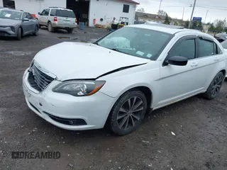 2012 Chrysler 200 S with VIN 1C3CCBHG3CN123224, listed as a IAAI auction lot 41915557 with 138,229 mi miles. Bid and sale history available at carsss.com. Image 2.