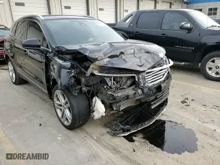 2017 Lincoln MKC Reserve with VIN 5LMCJ3D90HUL15978, listed as a Copart auction lot 49661105 with 103,231 mi miles and Salvage Title. Bid and sale history available at carsss.com. Image 11.