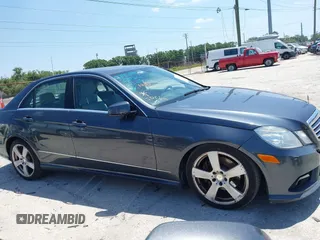 2011 Mercedes-Benz E-Class E 350 Luxury with VIN WDDHF8HB0BA295562, listed as a IAAI auction lot 42016866 with 336,768 mi miles. Bid and sale history available at carsss.com. Image 13.