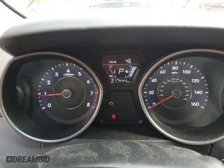 2015 Hyundai Elantra SE with VIN 5NPDH4AE2FH558052, listed as a Copart auction lot 53250095 with 217,444 mi miles and Clean Title. Bid and sale history available at carsss.com. Image 9.
