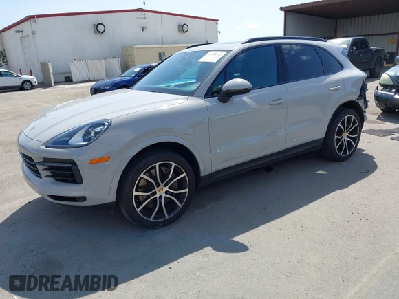 2021 Porsche Cayenne z VIN WP1AA2AY2MDA02749, wystawiony jako IAAI lot #41944514 z przebiegiem 97 493 mil mil oraz . Historia ofert i sprzedaży dostępna na DreamBid. Obrazek 2.