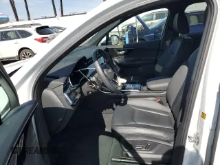 2023 Audi Q7 Premium z VIN WA1ACBF76PD017751, wystawiony jako Copart lot #44049515 z przebiegiem 24 572 mil mil oraz Szkoda całkowita • Salvage title. Historia ofert i sprzedaży dostępna na DreamBid. Obrazek 7.