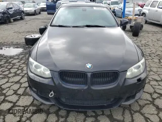 2012 BMW 3 Series 335i z VIN WBAKG7C50CE263260, wystawiony jako Copart lot #49528645 z przebiegiem 220 656 mil mil oraz Czysty tytuł • Clean title. Historia ofert i sprzedaży dostępna na DreamBid. Obrazek 5.