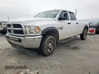 2013 Ram 2500 Tradesman z VIN 3C6UR5HL2DG593811, wystawiony jako Copart lot #59839145 z przebiegiem 264 708 mil mil oraz Czysty tytuł • Clean title. Historia ofert i sprzedaży dostępna na DreamBid. Obrazek 1.