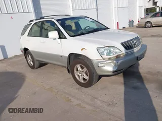 2002 Lexus RX 300 with VIN JTJGF10U020144413, listed as a IAAI auction lot 41524024 with 205,423 mi miles. Bid and sale history available at carsss.com. Image 1.