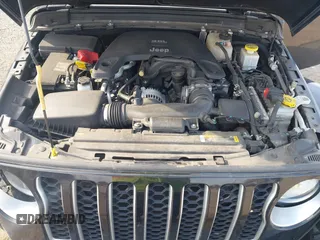 2021 Jeep Gladiator Overland z VIN 1C6HJTFG1ML606215, wystawiony jako IAAI lot #41771646 z przebiegiem 77 411 mil mil oraz . Historia ofert i sprzedaży dostępna na DreamBid. Obrazek 10.