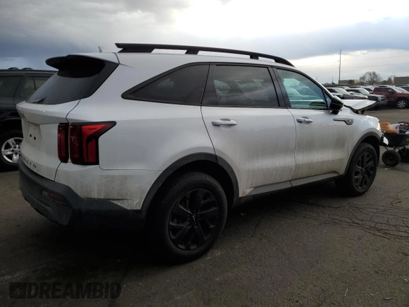 2022 Kia Sorento X-Line S with VIN 5XYRLDLC2NG159938, listed as a Copart auction lot 49259545 with 31,677 mi miles and Salvage Title. Bid and sale history available at DreamBid. Image 3.