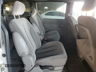 2002 Dodge Caravan ES with VIN 2B8GP54L42R778771, listed as a Copart auction lot 82879134 with 231,546 mi miles and Salvage Title. Bid and sale history available at carsss.com. Image 11.