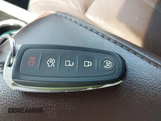 2013 Ford Edge Limited с VIN 2FMDK3KC1DBE33511, выставлен на аукционе IAAI как лот 42123521 с пробегом 178 144 миль миль и . История ставок и продаж доступна на DreamBid. Изображение 11.