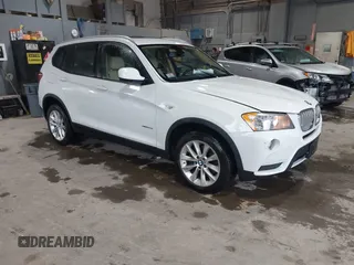 2014 BMW X3 xDrive28i z VIN 5UXWX9C50E0D35396, wystawiony jako IAAI lot #42301318 z przebiegiem 140 274 mil mil oraz . Historia ofert i sprzedaży dostępna na DreamBid. Obrazek 1.