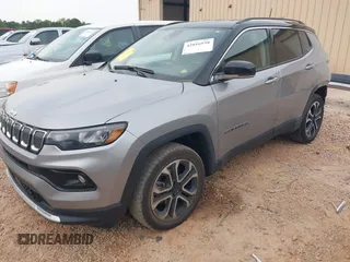 2022 Jeep Compass High Altitude with VIN 3C4NJDCB7NT126888, listed as a IAAI auction lot 42016938 with 46,924 mi miles and . Bid and sale history available at carsss.com. Image 18.