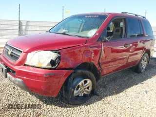 2005 Honda Pilot EX-L with VIN 5FNYF18505B022497, listed as a IAAI auction lot 41994385 with 199,143 mi miles. Bid and sale history available at carsss.com. Image 17.