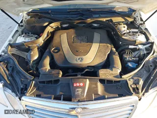 2011 Mercedes-Benz E-Class E 350 Luxury with VIN WDDHF5GB4BA420031, listed as a IAAI auction lot 41846219 with 116,669 mi miles. Bid and sale history available at carsss.com. Image 10.