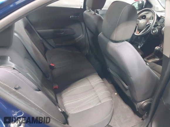 2014 Chevrolet Sonic LT with VIN 1G1JC5SG4E4136790, listed as a IAAI auction lot 37970640 with 180,252 mi miles and . Bid and sale history available at DreamBid. Image 8.