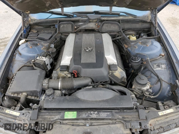 2001 BMW 7 Series 740iL with VIN WBAGH83461DP28126, listed as a Copart auction lot 48966135 with 137,814 mi miles and Clean Title. Bid and sale history available at carsss.com. Image 11.
