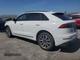2024 Audi Q8 Premium Plus z VIN WA1EVBF12RD009995, wystawiony jako Copart lot #54057095 z przebiegiem 6 562 mil mil oraz Szkoda całkowita • Salvage title. Historia ofert i sprzedaży dostępna na DreamBid. Obrazek 2.