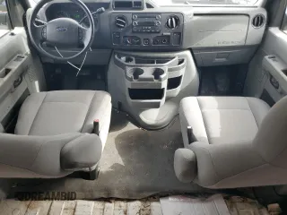 2010 Ford Econoline Cargo Commercial с VIN 1FTSS3EL1ADA07976, выставлен на аукционе Copart как лот 49588355 с пробегом 236 324 миль миль и Чистый • Clean title. История ставок и продаж доступна на DreamBid. Изображение 8.
