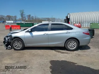 2017 Toyota Camry XLE with VIN 4T1BF1FKXHU447957, listed as a IAAI auction lot 42081934 with 106,269 mi miles. Bid and sale history available at carsss.com. Image 14.