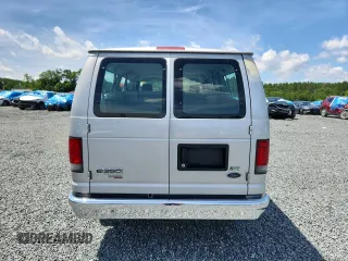 2011 Ford Econoline Passenger XL с VIN 1FBNE3BL2BDA25627, выставлен на аукционе Copart как лот 60203895 с пробегом 120 027 миль миль и Списание • Salvage title. История ставок и продаж доступна на DreamBid. Изображение 6.