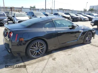2016 Nissan GT-R Premium z VIN JN1AR5EF8GM290918, wystawiony jako Copart lot #58314455 z przebiegiem 23 667 mil mil oraz Szkody całkowita. Historia ofert i sprzedaży dostępna na DreamBid. Obrazek 3.