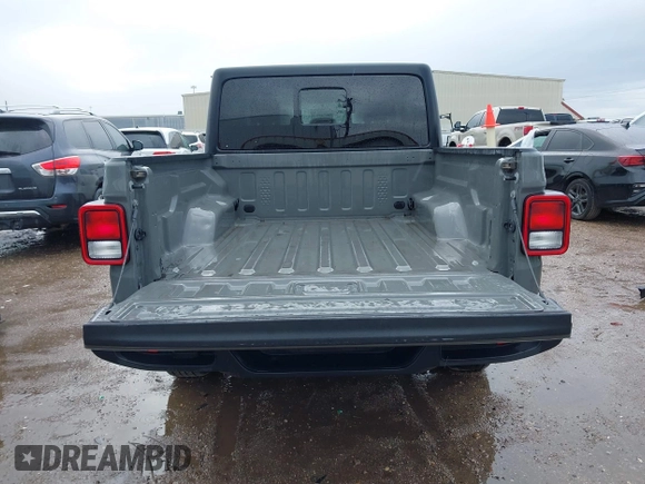 2023 Jeep Gladiator Sport S z VIN 1C6HJTAG3PL523140, wystawiony jako IAAI lot #41719004 z przebiegiem 34 014 mil mil oraz . Historia ofert i sprzedaży dostępna na DreamBid. Obrazek 13.