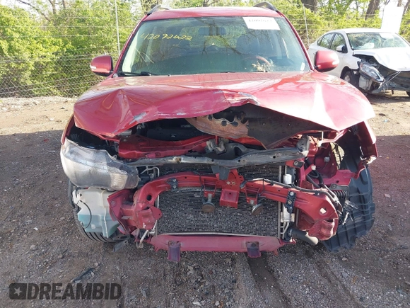 2013 Mitsubishi Outlander SE z VIN JA4JT3AWXDU019597, wystawiony jako IAAI lot #42092622 z przebiegiem 209 093 mil mil oraz . Historia ofert i sprzedaży dostępna na DreamBid. Obrazek 6.