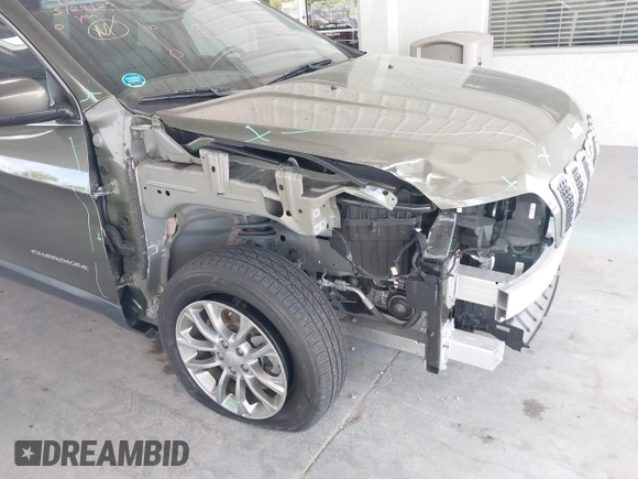 2021 Jeep Cherokee Altitude with VIN 1C4PJLLB5MD203569, listed as a IAAI auction lot 42559737 with 53,961 mi miles and . Bid and sale history available at DreamBid. Image 6.