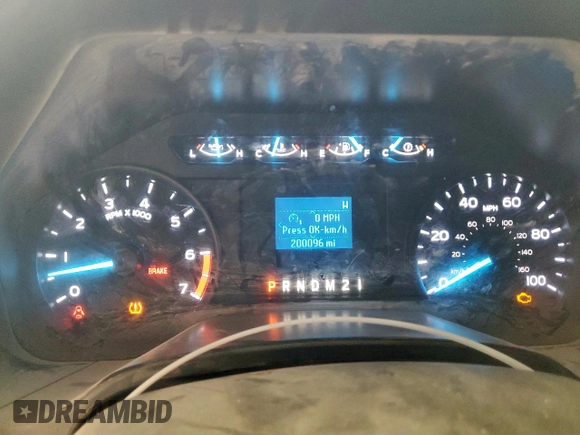 2019 Ford F-250 XL with VIN 1FT7W2B63KEE63945, listed as a Copart auction lot 62522555 with 200,096 mi miles and Clean title. Bid and sale history available at DreamBid. Image 9.
