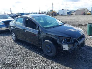 2014 Ford Focus S with VIN 1FADP3E29EL176811, listed as a IAAI auction lot 41808719 with 84,600 mi miles. Bid and sale history available at carsss.com. Image 1.