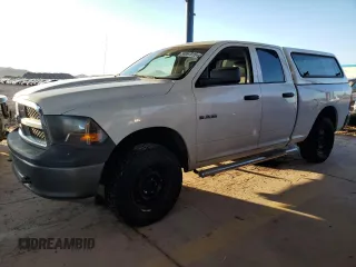 2010 Dodge 1500 SLT z VIN 1D7RV1GP5AS163451, wystawiony jako Copart lot #58067015 z przebiegiem 192 649 mil mil oraz Czysty tytuł • Clean title. Historia ofert i sprzedaży dostępna na DreamBid. Obrazek 1.