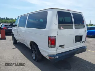 2013 Ford Econoline Passenger XL z VIN 1FBNE3BL4DDA56459, wystawiony jako IAAI lot #42223633 z przebiegiem 411 732 mil mil oraz . Historia ofert i sprzedaży dostępna na DreamBid. Obrazek 3.