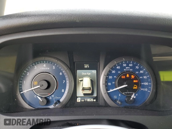 2020 Toyota Sienna LE with VIN 5TDJZ3DCXLS231778, listed as a Copart auction lot 85892214 with 118,026 mi miles and Salvage title. Bid and sale history available at DreamBid. Image 9.