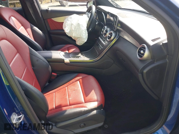 2020 Mercedes-Benz GLC with VIN WDC0G8EB1LF705695, listed as a IAAI auction lot 39381915 with 14,364 mi miles. Bid and sale history available at carsss.com. Image 5.