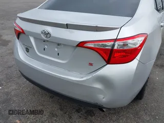 2015 Toyota Corolla L с VIN 5YFBURHEXFP330955, выставлен на аукционе IAAI как лот 42063316 с пробегом 215 114 миль миль и . История ставок и продаж доступна на DreamBid. Изображение 18.
