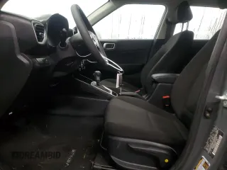 2024 Hyundai Venue SE with VIN KMHRB8A32RU306238, listed as a Copart auction lot 84162244 with 9,637 mi miles and Salvage Title. Bid and sale history available at DreamBid. Image 7.