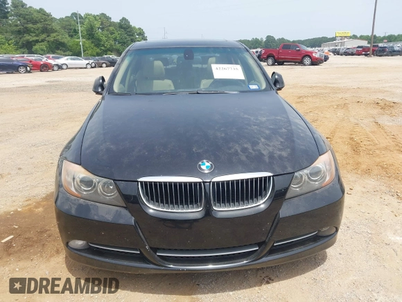 2008 BMW 3 Series 335i z VIN WBAVB77518NH78042, wystawiony jako IAAI lot #42267735 z przebiegiem Nie podano mil oraz . Historia ofert i sprzedaży dostępna na DreamBid. Obrazek 6.