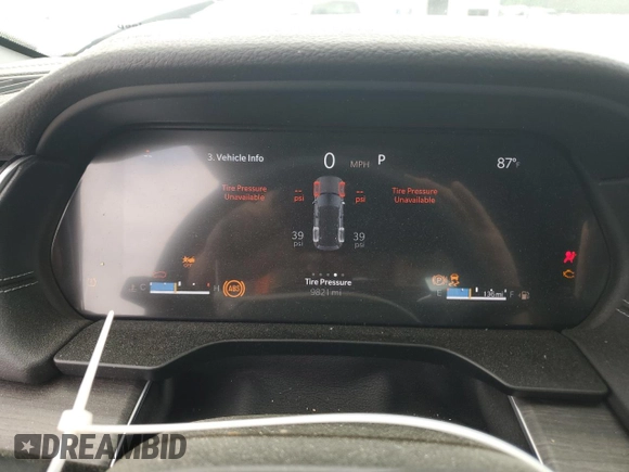 2024 Jeep Grand Cherokee Limited with VIN 1C4RJHBG7RC180487, listed as a Copart auction lot 54525145 with 9,821 mi miles and Salvage title. Bid and sale history available at DreamBid. Image 9.