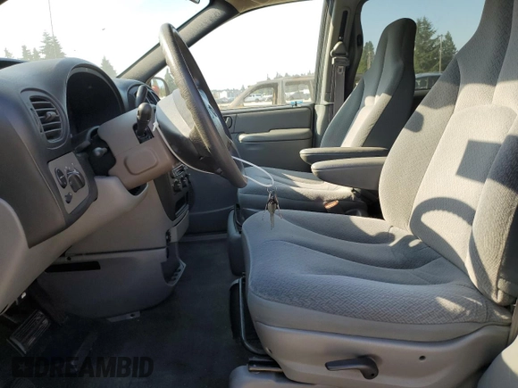 2004 Dodge Caravan SE with VIN 1D4GP24R24B602832, listed as a Copart auction lot 65915485 with 172,074 mi miles and Salvage title. Bid and sale history available at DreamBid. Image 7.
