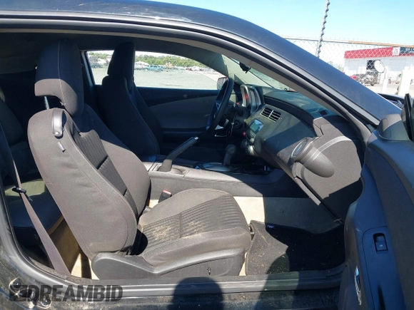 2011 Chevrolet Camaro 1LT with VIN 2G1FB1EDXB9153394, listed as a IAAI auction lot 42176690 with Not provided miles and . Bid and sale history available at DreamBid. Image 5.