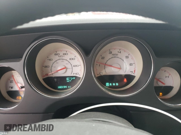 2013 Dodge Challenger SXT z VIN 2C3CDYAG6DH515778, wystawiony jako Copart lot #55976665 z przebiegiem 160 194 mil mil oraz Szkoda całkowita • Salvage title. Historia ofert i sprzedaży dostępna na DreamBid. Obrazek 9.