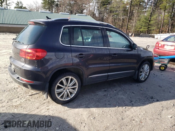 2016 Volkswagen Tiguan S with VIN WVGBV7AX7GW607563, listed as a Copart auction lot 49958725 with 92,464 mi miles and Salvage Title. Bid and sale history available at DreamBid. Image 3.