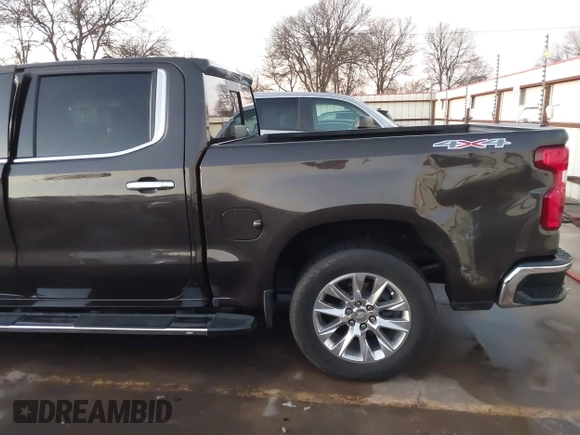 2021 Chevrolet Silverado 1500 LTZ with VIN 3GCUYGED5MG391274, listed as a IAAI auction lot 41275745 with 59,858 mi miles and . Bid and sale history available at DreamBid. Image 18.
