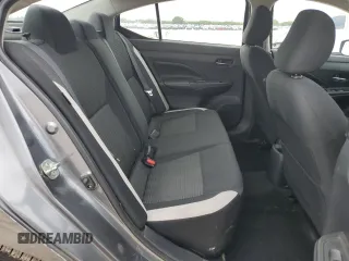2020 Nissan Versa SV z VIN 3N1CN8EV3LL807818, wystawiony jako Copart lot #54895555 z przebiegiem 89 630 mil mil oraz Szkoda całkowita • Salvage title. Historia ofert i sprzedaży dostępna na DreamBid. Obrazek 10.