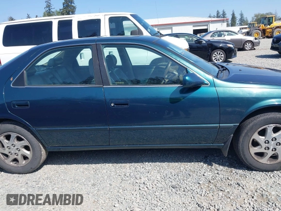 1998 Toyota Camry LE z VIN JT2BF28K4W0101312, wystawiony jako IAAI lot #42116546 z przebiegiem 365 712 mil mil oraz . Historia ofert i sprzedaży dostępna na DreamBid. Obrazek 13.