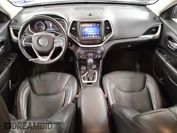 2015 Jeep Cherokee Trailhawk with VIN 1C4PJMBSXFW746138, listed as a Copart auction lot 49877985 with 86,820 mi miles and Clean Title. Bid and sale history available at carsss.com. Image 8.